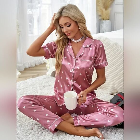 Val Boutique Other - Women's Heart Print Pajama Set, Sleepwear and loungewear